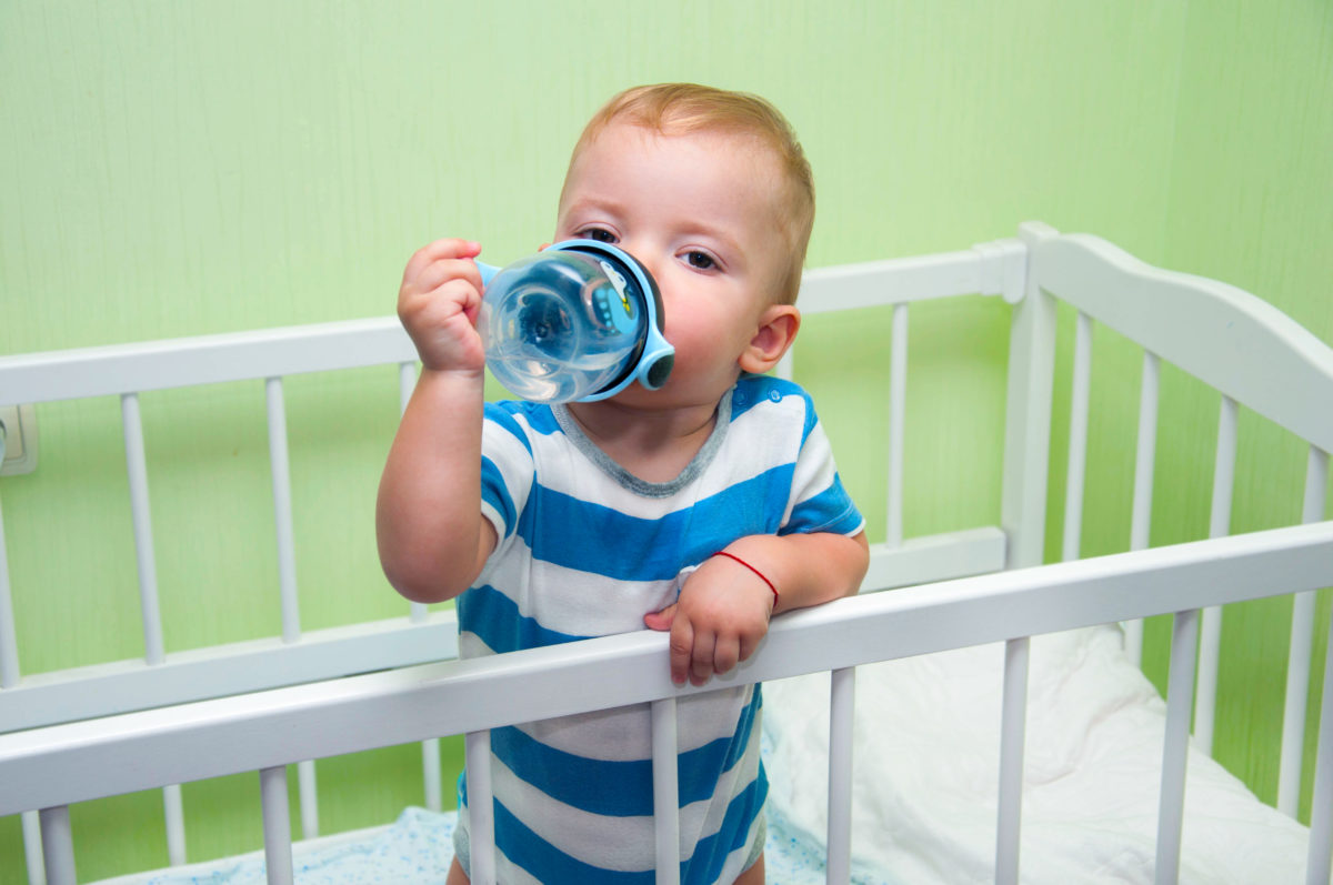 Why, When, and How to Teach Your Child to Use a Sippy Cup | Of all the milestones your baby will hit in the first few years of their life, the transition from a bottle to a sippy cup is one of the first – and, believe it or not, one of the most important to their overall well-being.